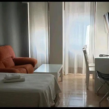 Apartamento Triana, 5 Mins Centro Севілья Екстер'єр фото