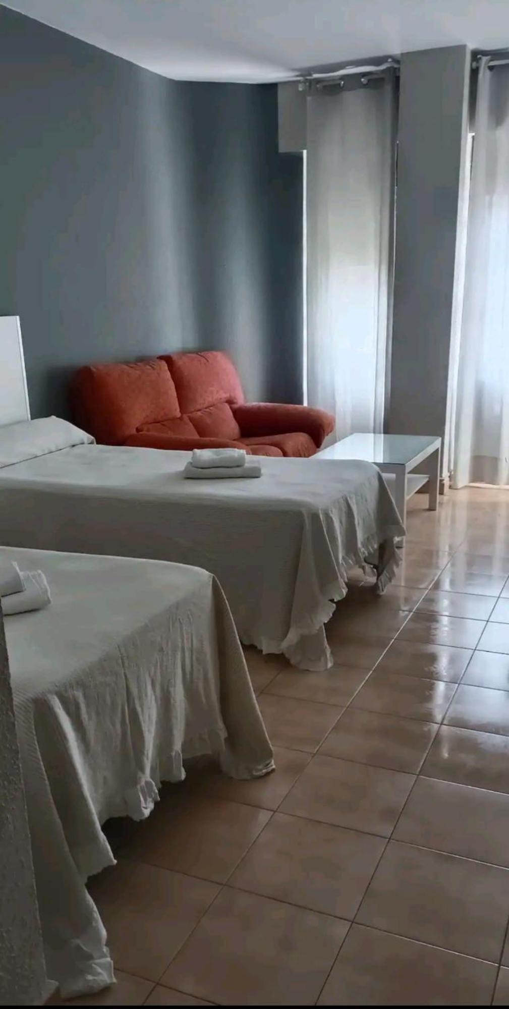 Apartamento Triana, 5 Mins Centro Севілья Екстер'єр фото